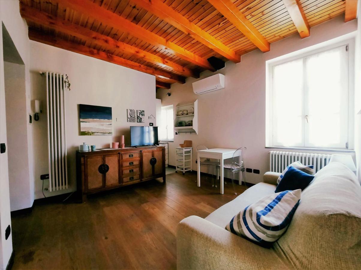 Antica Corte, Bilocale Nel Centro Storico Di Como Apartamento Exterior foto