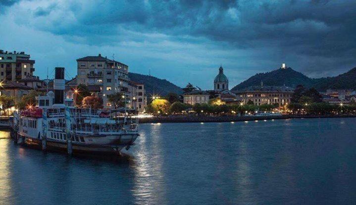 Antica Corte, Bilocale Nel Centro Storico Di Como Apartamento Exterior foto